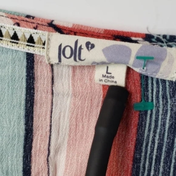 𝅺jolt shirt size large - Picture 3 of 4